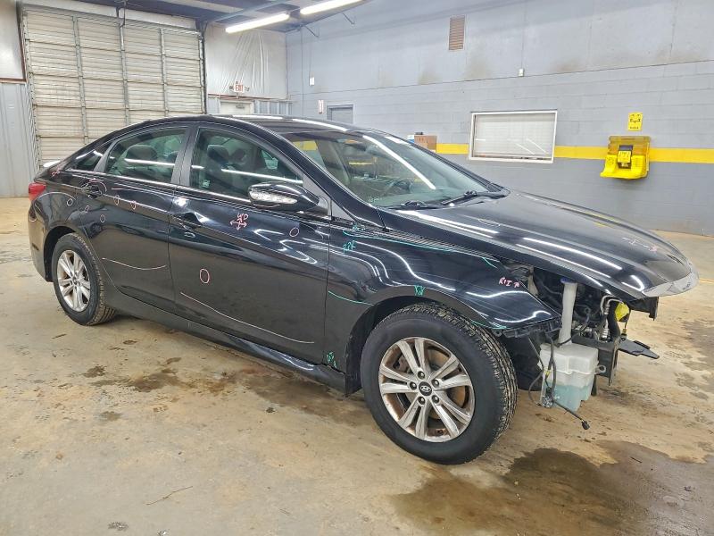 Photo 4 from auction – 2014 HYUNDAI SONATA GLS with VIN 5NPEB4AC9EH905024