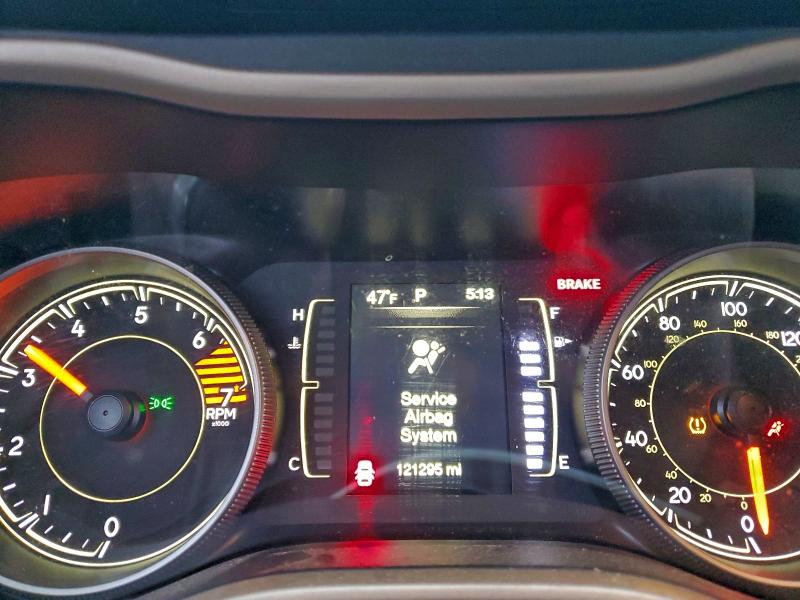 Photo 9 from auction – 2018 JEEP CHEROKEE with VIN 1C4PJLCB4JD544084