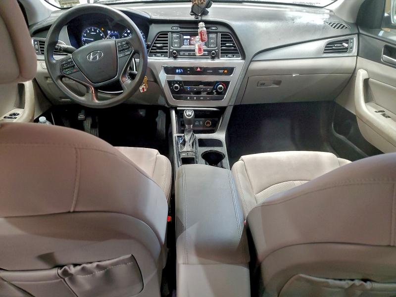 Photo 8 from auction – 2016 HYUNDAI SONATA SE with VIN 5NPE24AF1GH416436