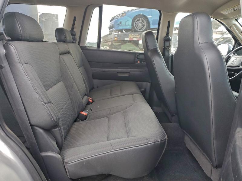 Photo 11 from auction – 2002 DODGE DURANGO SP with VIN 1B4HS38N32F192560