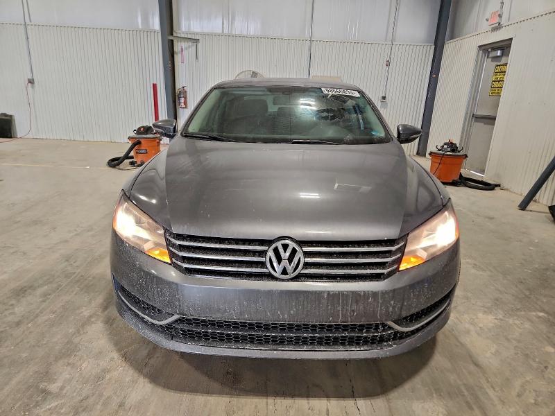 Zdjęcie 5 z aukcji – 2012 VOLKSWAGEN PASSAT S z VIN 1VWAP7A32CC024236