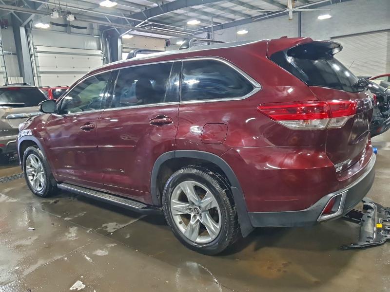 Photo 2 from auction – 2017 TOYOTA HIGHLANDER with VIN 5TDDZRFH6HS469904