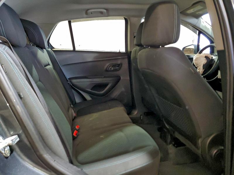 Photo 11 from auction – 2016 CHEVROLET TRAX LS with VIN 3GNCJNSB6GL213495