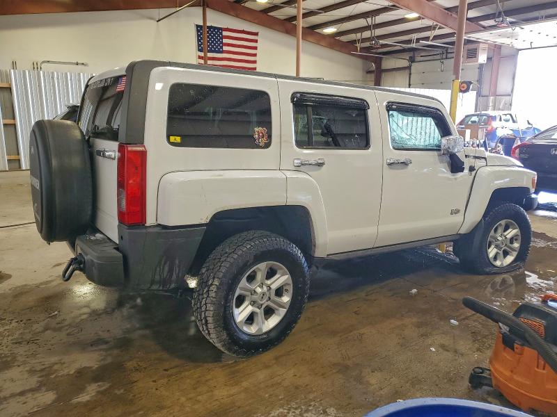Photo 3 from auction – 2008 HUMMER H3 with VIN 5GTEN13E088166044