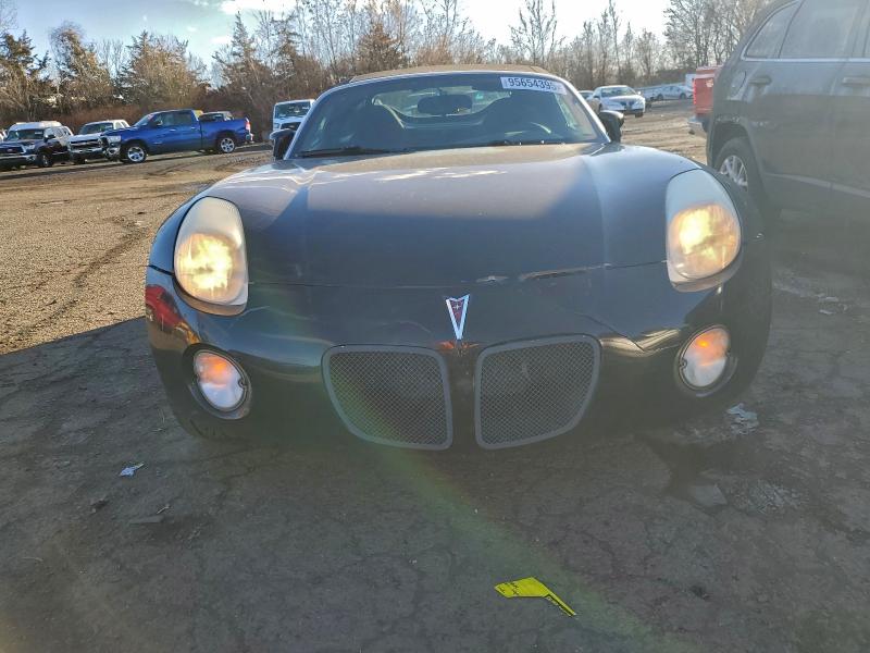 Photo 5 from auction – 2009 PONTIAC SOLSTICE with VIN 1G2MB35BX9Y102951