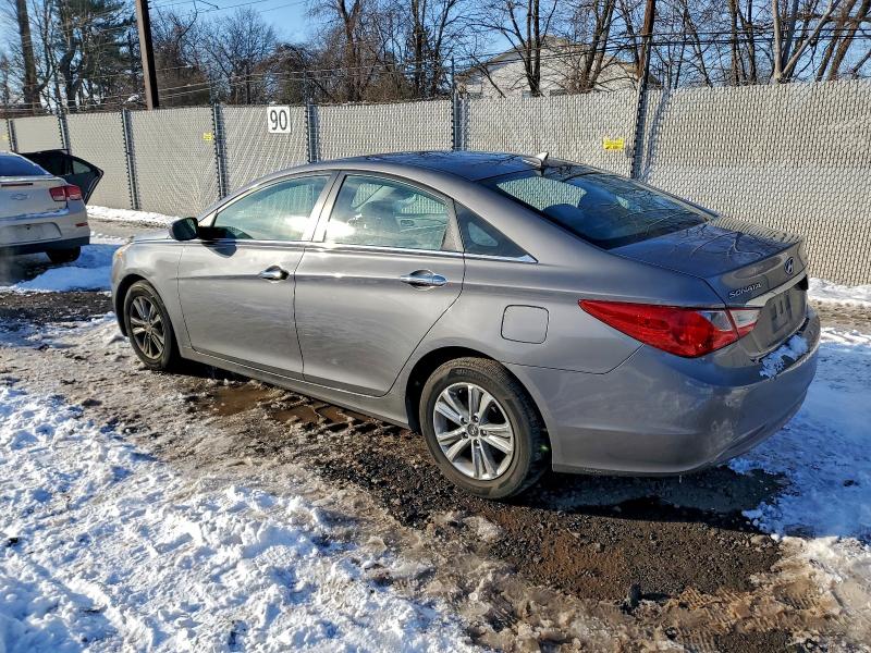 Photo 2 from auction – 2011 HYUNDAI SONATA GLS with VIN 5NPEB4AC3BH196554