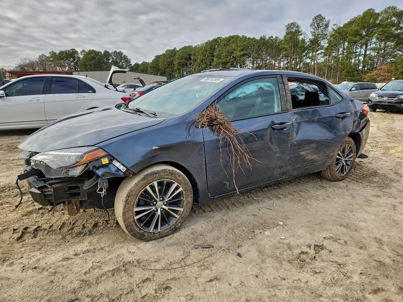 TOYOTA COROLLA L 2018 with VIN 2T1BURHEXJC009975 - Photo from auction