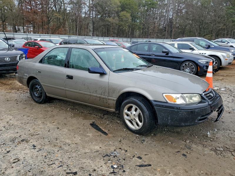 Photo 4 from auction – 2001 TOYOTA CAMRY LE with VIN 4T1BF22KX1U126874