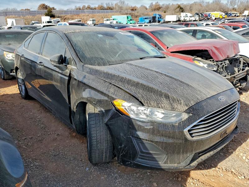 Photo 4 from auction – 2019 FORD FUSION SE with VIN 3FA6P0HD4KR170349