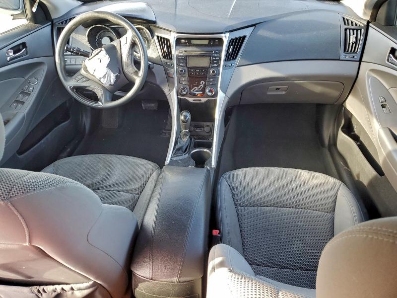 Photo 8 from auction – 2013 HYUNDAI SONATA GLS with VIN 5NPEB4AC3DH671459