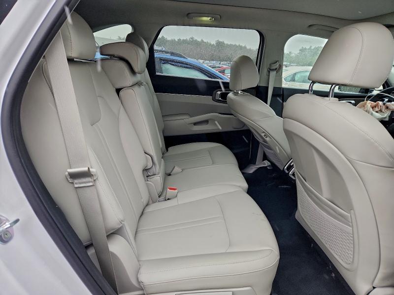 Photo 11 from auction – 2022 KIA SORENTO S with VIN 5XYRLDLC0NG083510