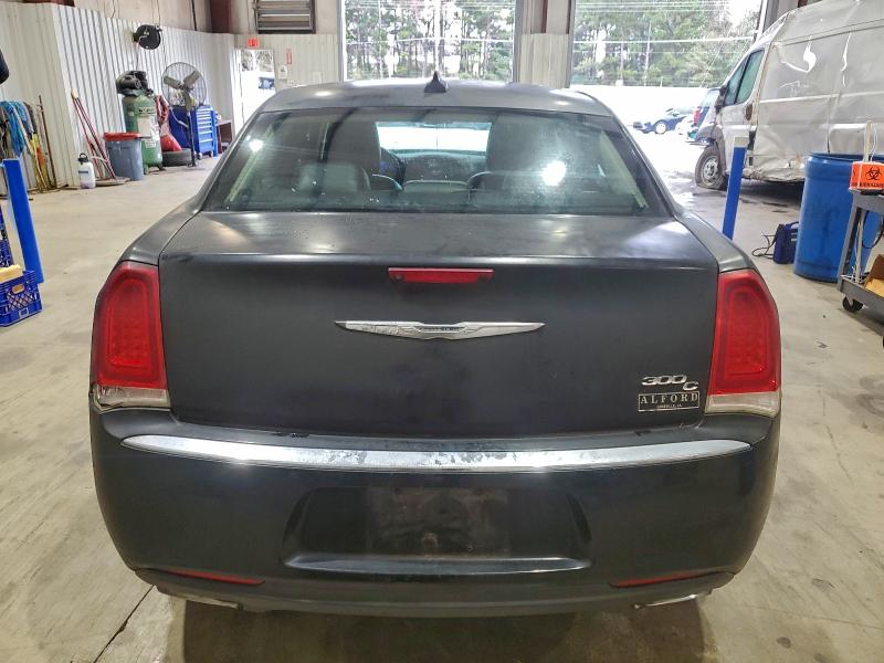 Photo 6 from auction – 2016 CHRYSLER 300C with VIN 2C3CCAEG4GH156374