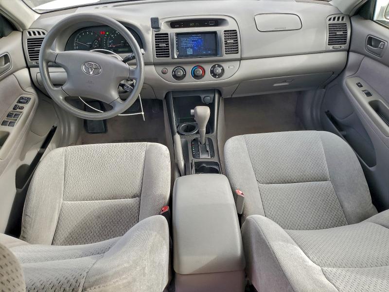 Photo 8 from auction – 2004 TOYOTA CAMRY LE with VIN 4T1BF30KX4U081268