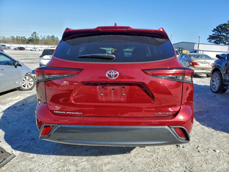 Photo 6 from auction – 2022 TOYOTA HIGHLANDER with VIN 5TDYZRAH1NS547154
