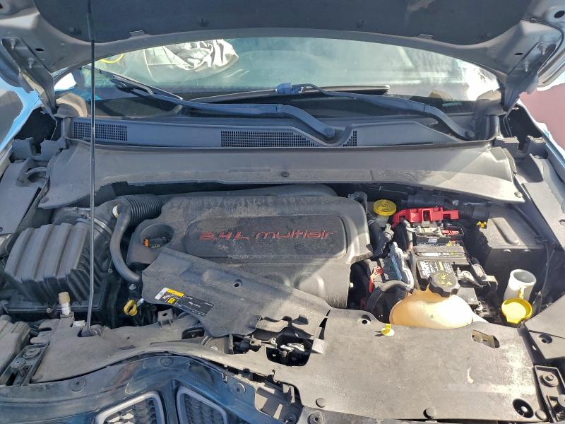 Photo 11 from auction – 2019 JEEP COMPASS with VIN 3C4NJDDB4KT739660