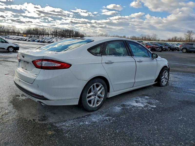 Photo 3 from auction – 2013 FORD FUSION SE with VIN 3FA6P0HR6DR375105