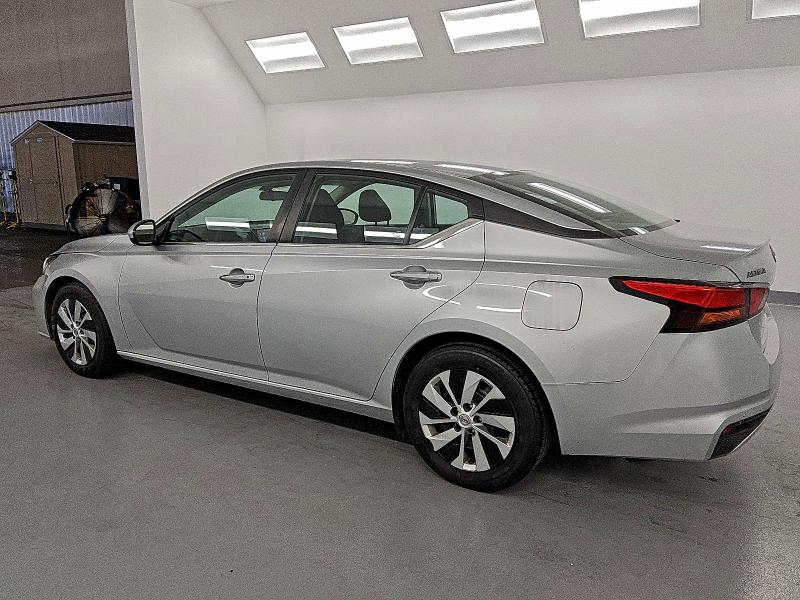 Photo 2 from auction – 2023 NISSAN ALTIMA S with VIN 1N4BL4BV5PN312981