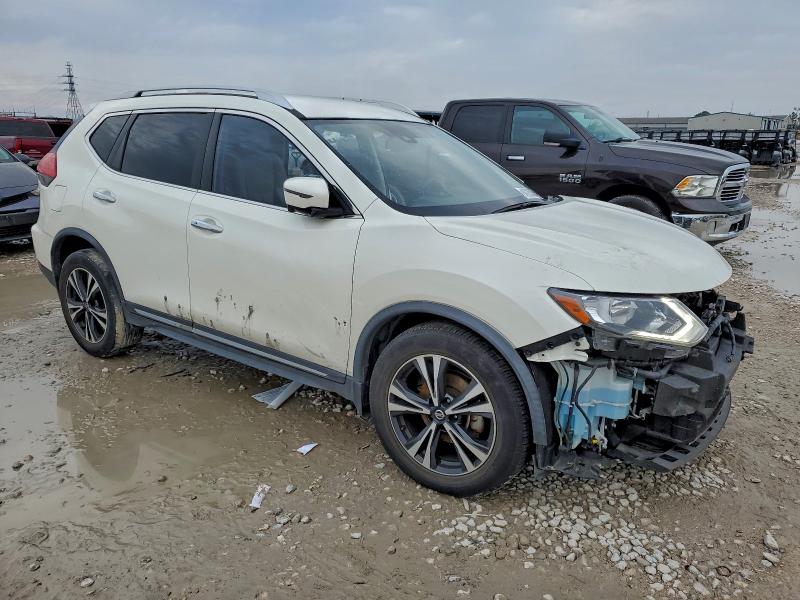 Photo 4 from auction – 2017 NISSAN ROGUE S with VIN JN8AT2MT5HW408664