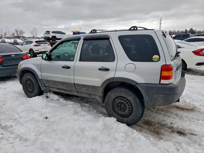 Photo 2 from auction – 2002 FORD ESCAPE XLT with VIN 1FMYU04132KB43439