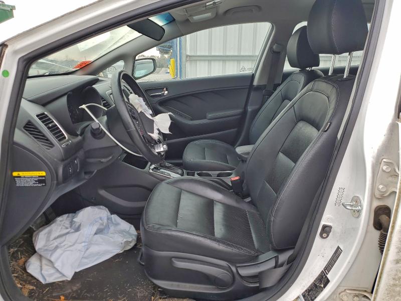 Photo 7 from auction – 2017 KIA FORTE EX with VIN KNAFX5A8XH5701535