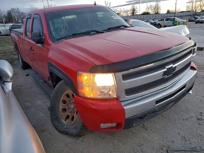Photo 4 from auction – 2011 CHEVROLET SILVERADO with VIN 1GCRKSE09BZ345757