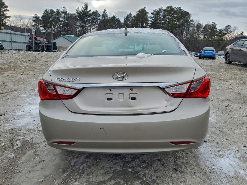 Photo 6 from auction – 2011 HYUNDAI SONATA GLS with VIN 5NPEB4AC0BH194423
