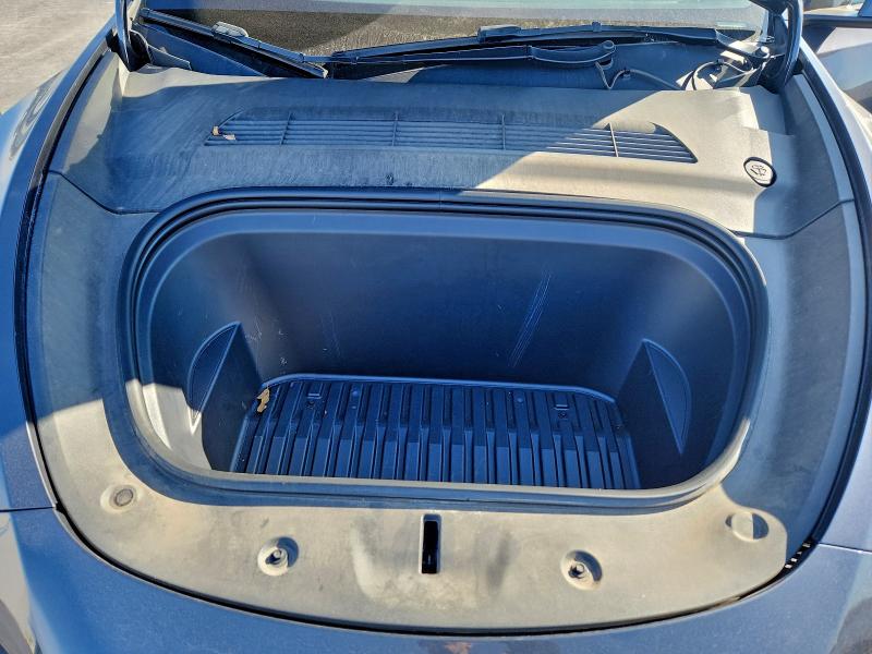 Снимка 11 от търг – 2023 TESLA MODEL Y с VIN 7SAYGDEE7PF608798