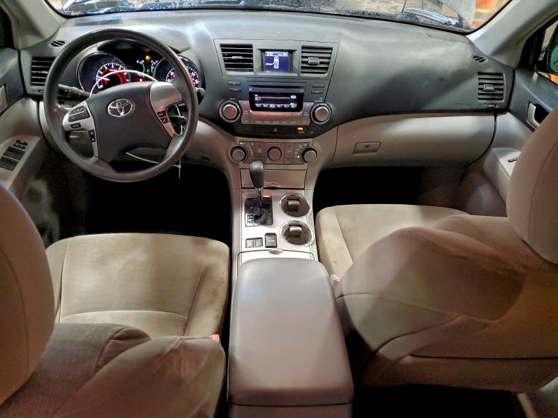 Photo 8 from auction – 2011 TOYOTA HIGHLANDER with VIN 5TDBK3EH1BS073476