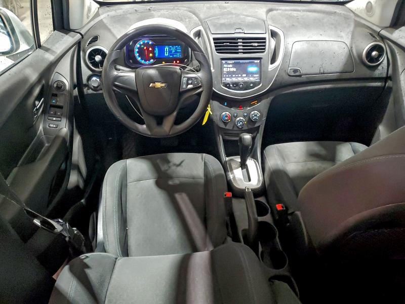 Photo 8 from auction – 2016 CHEVROLET TRAX LS with VIN 3GNCJNSB5GL258170