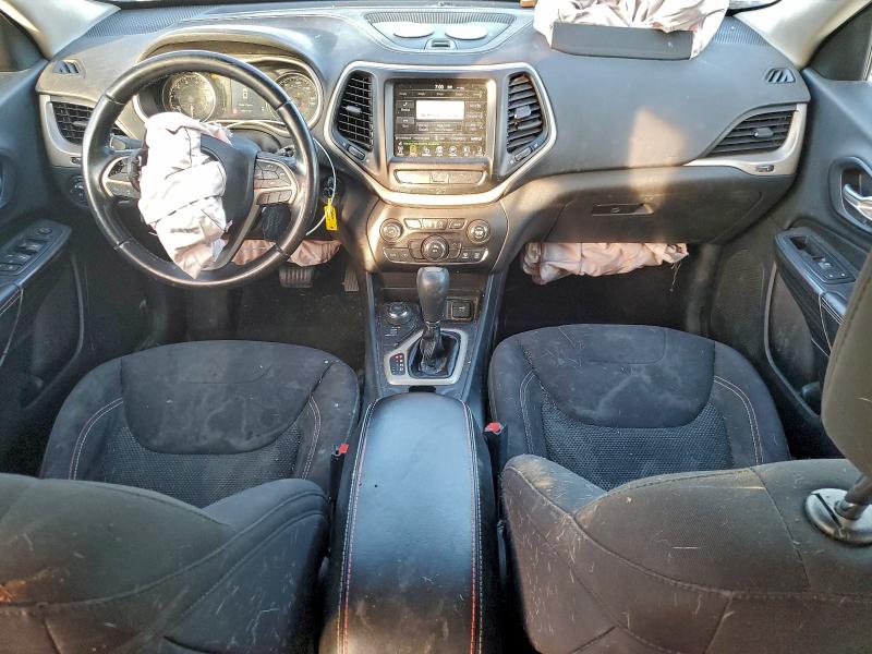 Photo 8 from auction – 2016 JEEP CHEROKEE L with VIN 1C4PJMCSXGW285166