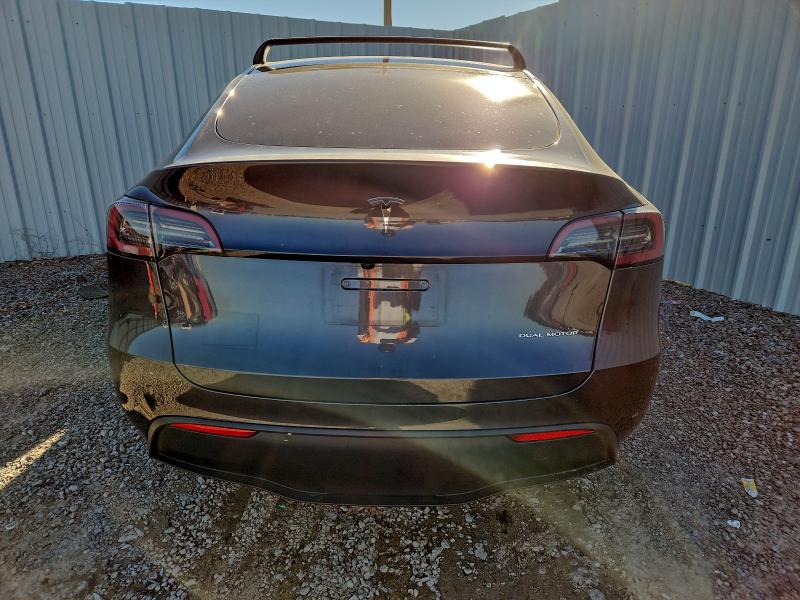 Photo 6 from auction – 2025 TESLA MODEL Y with VIN 7SAYGDEE8SA368375