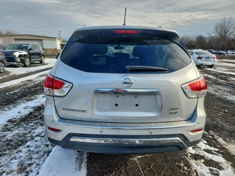 Photo 6 from auction – 2015 NISSAN PATHFINDER with VIN 5N1AR2MM9FC714828