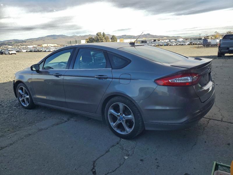 Photo 2 from auction – 2013 FORD FUSION SE with VIN 3FA6P0HR3DR127751