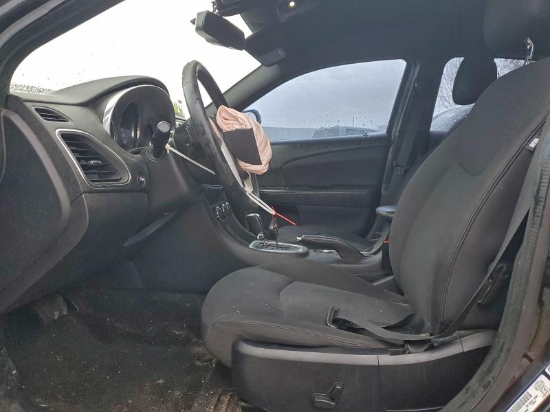 Photo 7 from auction – 2013 CHRYSLER 200 TOURIN with VIN 1C3CCBBG4DN667533