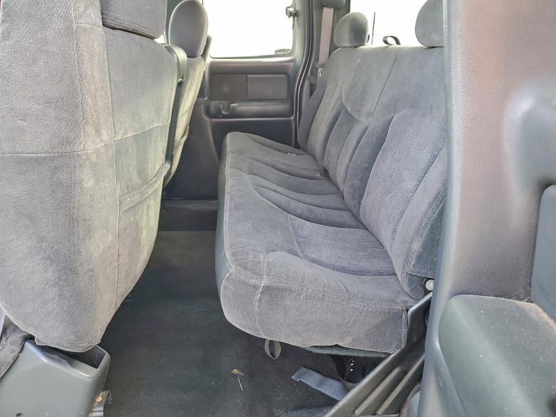 Photo 10 from auction – 2001 CHEVROLET SILVERADO with VIN 2GCEC19T011225136