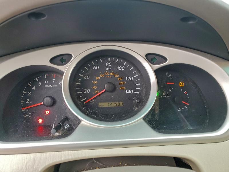 Photo 9 from auction – 2005 TOYOTA HIGHLANDER with VIN JTEGD21A850127068