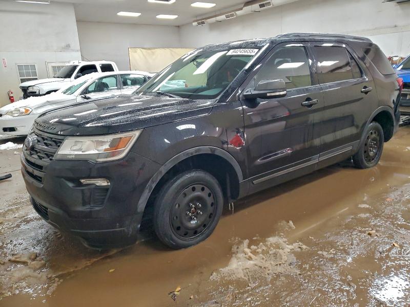 FORD EXPLORER X 2019 with VIN 1FM5K8D89KGA39352 - Photo from auction