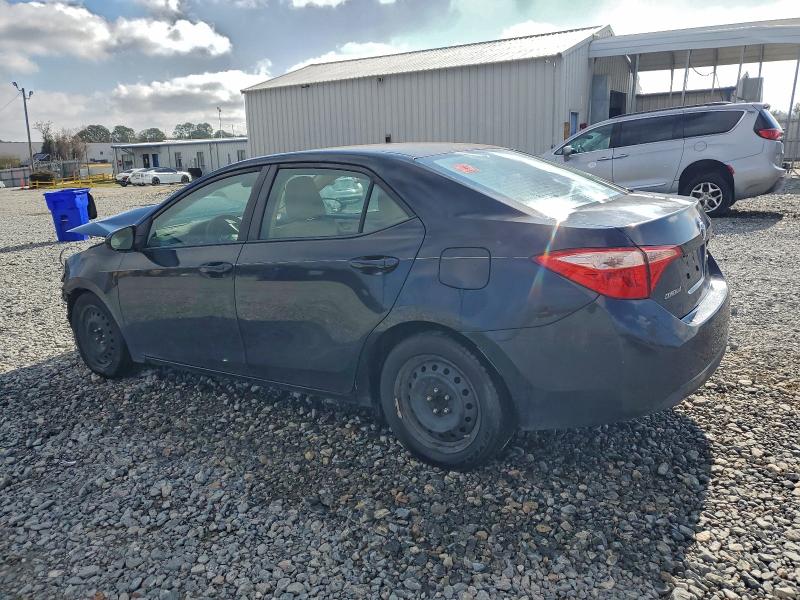 Photo 2 from auction – 2018 TOYOTA COROLLA L with VIN 5YFBURHE0JP852700