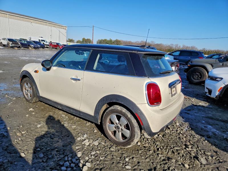 Photo 2 from auction – 2016 MINI COOPER with VIN WMWXP5C59G3B76262