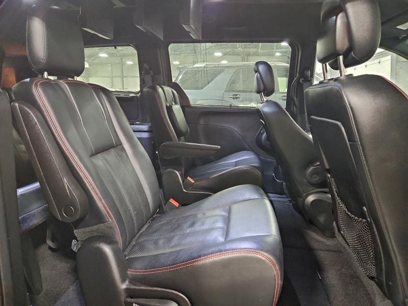 Foto 11 de la subasta – 2016 DODGE GRAND CARA con VIN 2C4RDGEGXGR240683