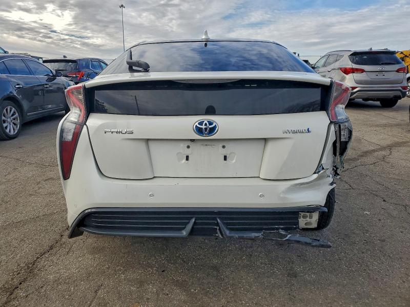 Photo 6 from auction – 2017 TOYOTA PRIUS with VIN JTDKARFU6H3537860