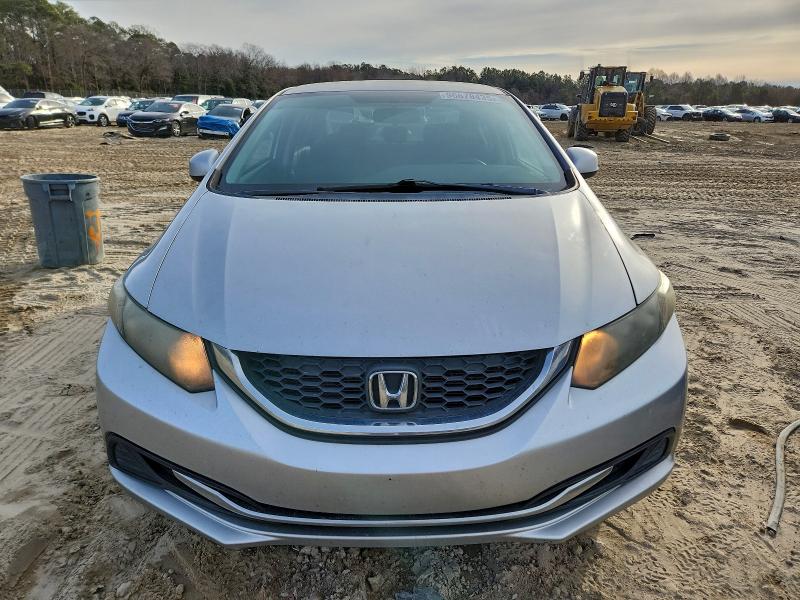 Photo 5 from auction – 2013 HONDA CIVIC with VIN 19XFB2F52DE271335