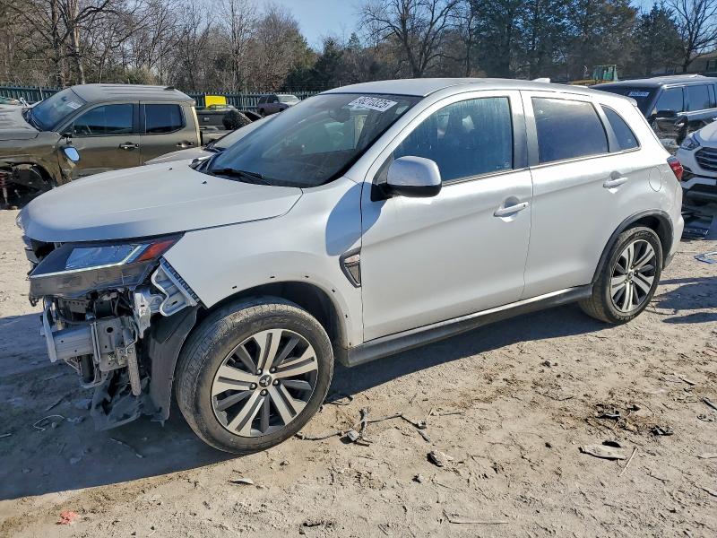 MITSUBISHI OUTLANDER 2023 with VIN JA4ARUAU0PU004839 - Photo from auction