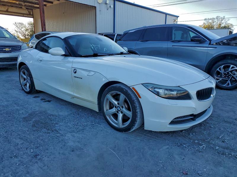 Photo 4 from auction – 2010 BMW Z4 SDRIVE3 with VIN WBALM5C59AE377577