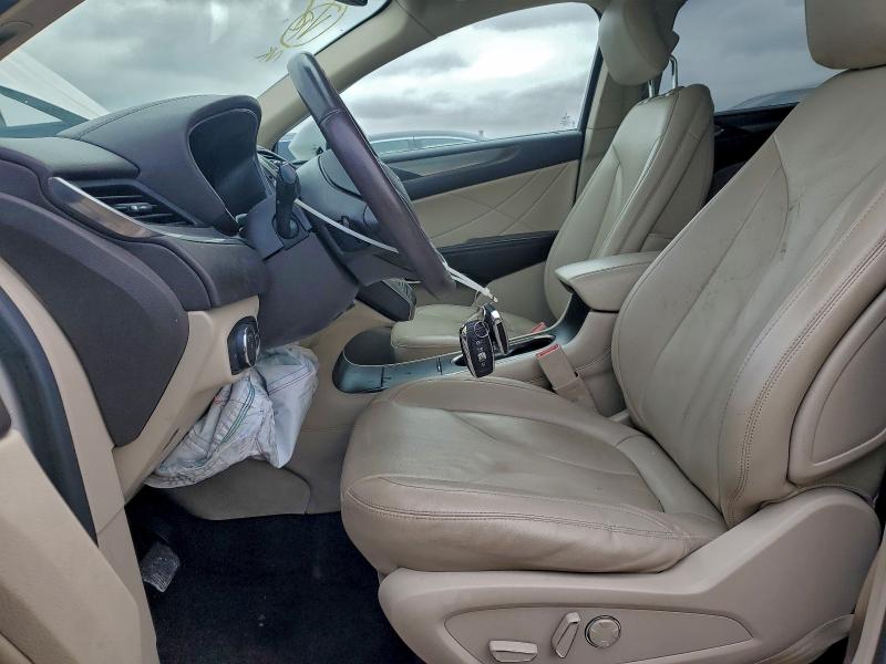Photo 7 from auction – 2018 LINCOLN MKC PREMIE with VIN 5LMCJ1C95JUL18581