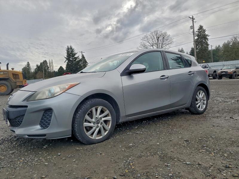 MAZDA 3 I 2012 with VIN JM1BL1L82C1554047 - Photo from auction