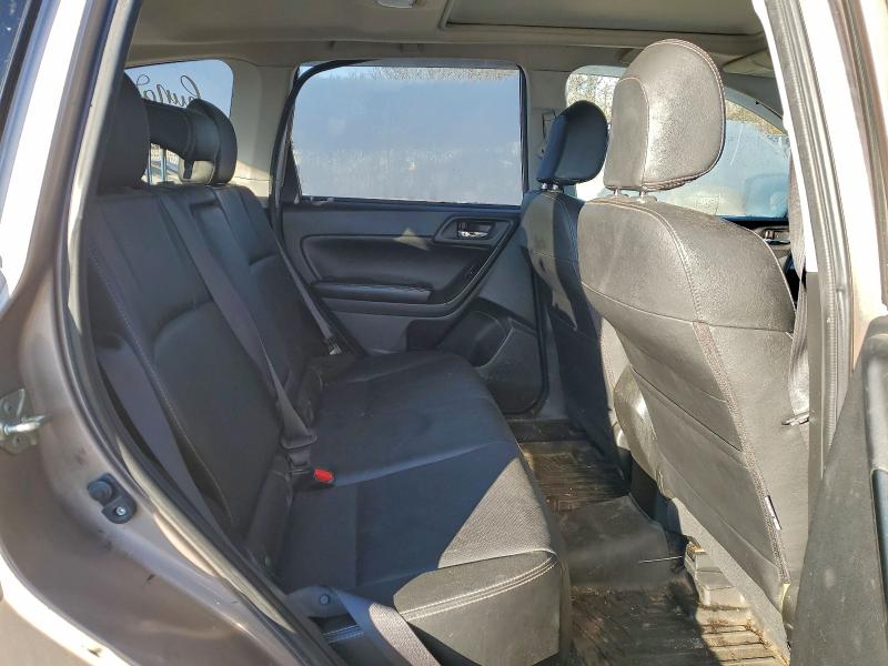 Photo 11 from auction – 2014 SUBARU FORESTER with VIN JF2SJAHC6EH463250