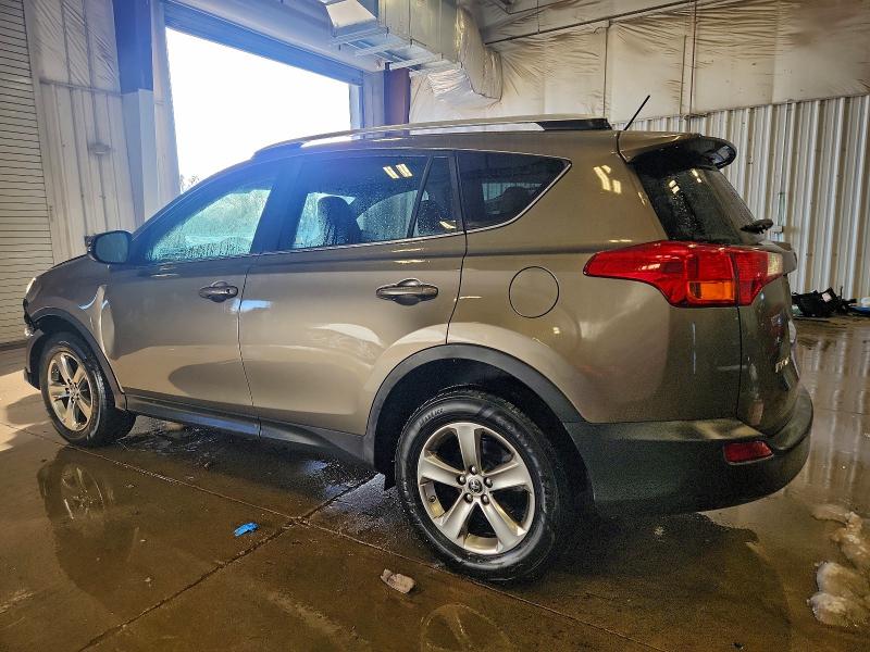 Photo 2 from auction – 2015 TOYOTA RAV4 XLE with VIN JTMRFREV0FD129386