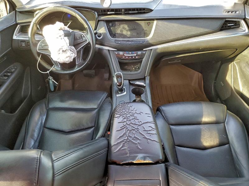 Photo 8 from auction – 2018 CADILLAC XT5 LUXURY with VIN 1GYKNCRS4JZ217445