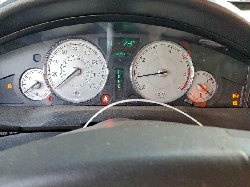 Photo 9 from auction – 2005 CHRYSLER 300C with VIN 2C3JA63H35H501705